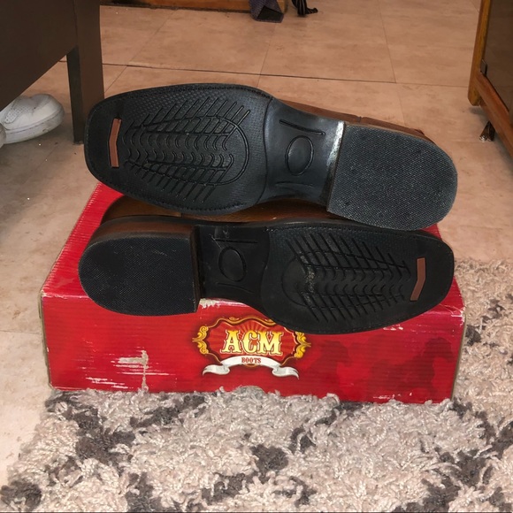 ACM Boots - Picture 5 of 6